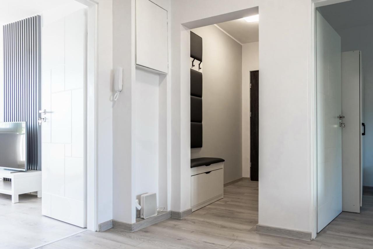 Quadratum Apartment By Noclegi Renters Gdansk Exterior photo